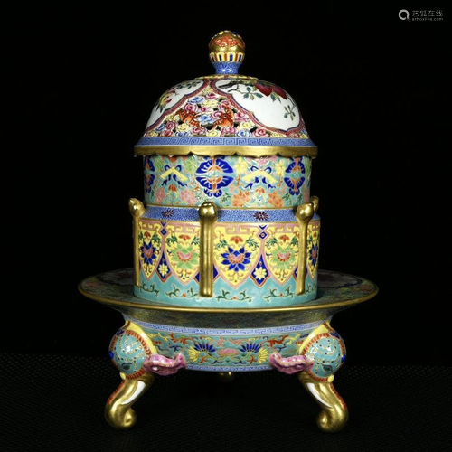 Qing Dynasty Qianlong green enamel painted gold Fushou