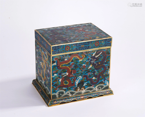 A CHINESE ENAMEL DOUBLE DRAGONS SEAL-BOX