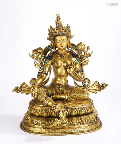 A CHINESE GILT BRONZE SEATED FIGURE OF BUDDHA