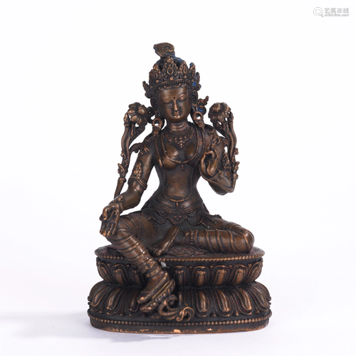 A NEPALESE STYLE ALLOY COPPER SEATED FIGURE OF BUDDHA