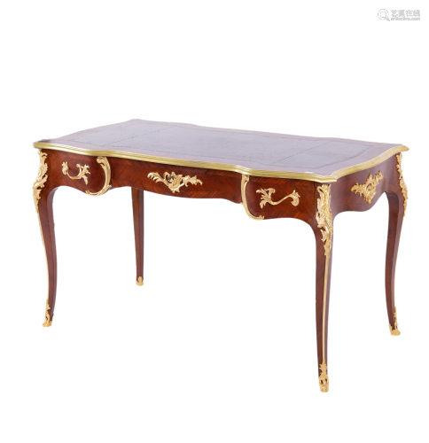 A LOUIS XV STYLE WOODEN OFFICE TABLE
