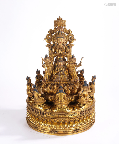 A CHINESE GILT BRONZE STATUE OF BUDDHAS