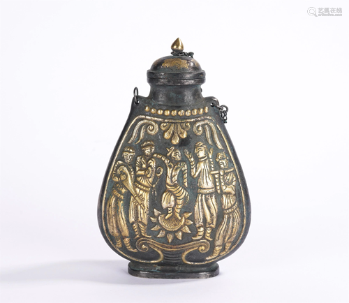 A CHINESE GILT SILVER WINE POT