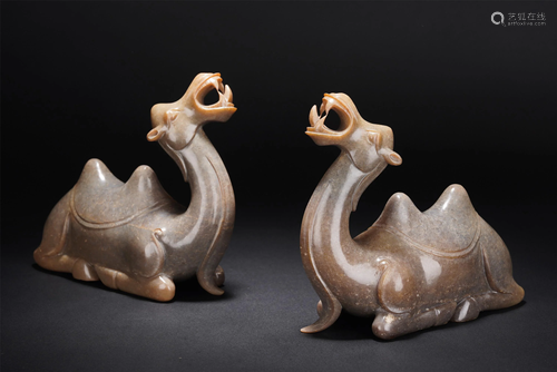 A PAIR OF CHINESE JADE CAMELS