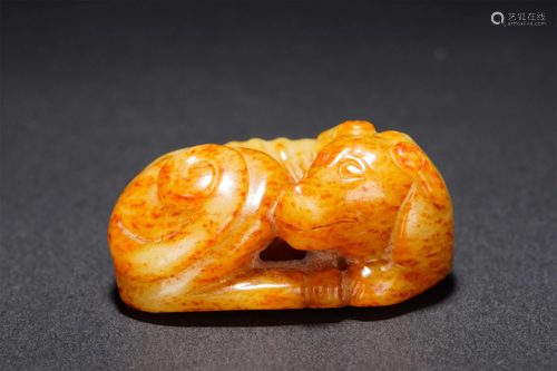 A CHINESE JADE CARVED MYTHICAL BEAST PAPERWEIGHT