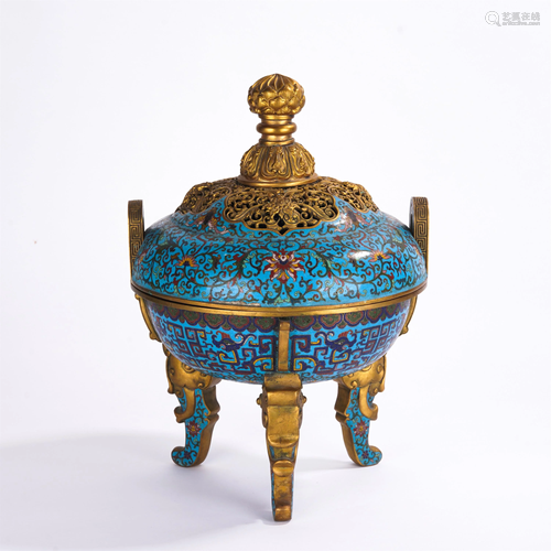 A CHINESE ENAMEL TRIPOD INCENSE BURNER