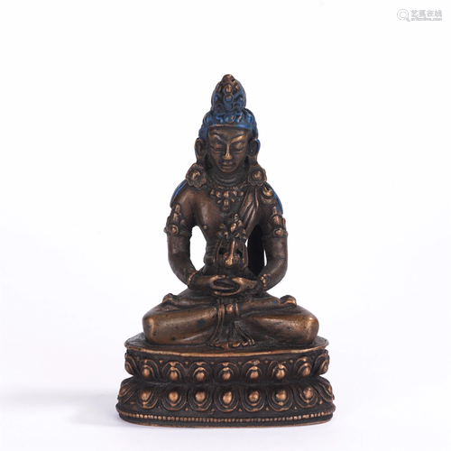 A NEPALESE STYLE ALLOY COPPER FIGURE OF BUDDHA