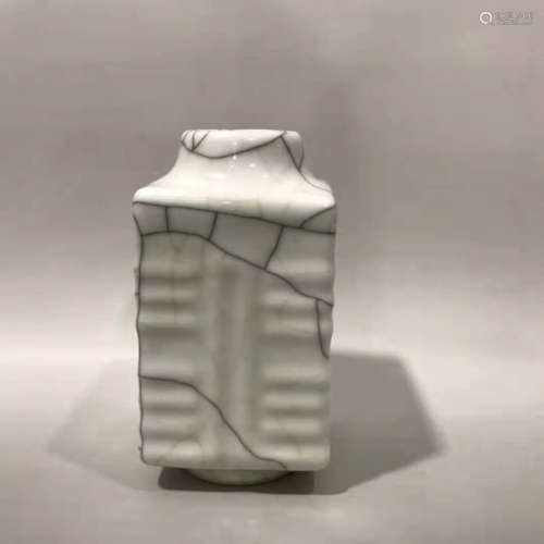 Chinese Ge Glazed Porcelain Bottle