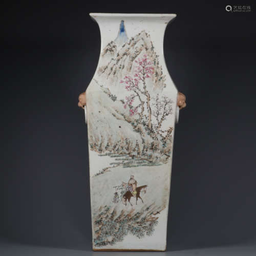 Chinese Porcelain Square Bottle In Late Qing Dynasty
