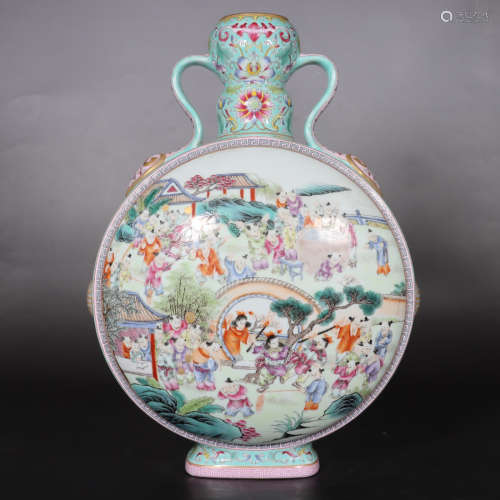 Chinese Qing Dynastyg Qianlong Famille Rose Porcelain Bottle
