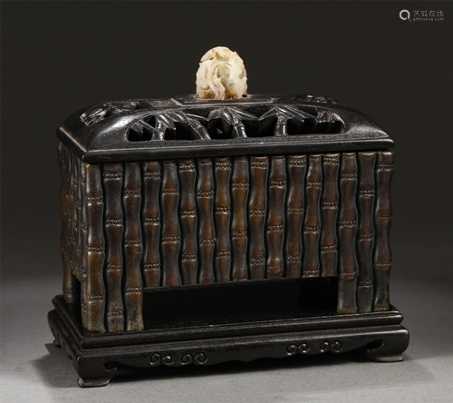 A CHINESE BAMBOO JOINTS BRONZE INCENSE BURNER