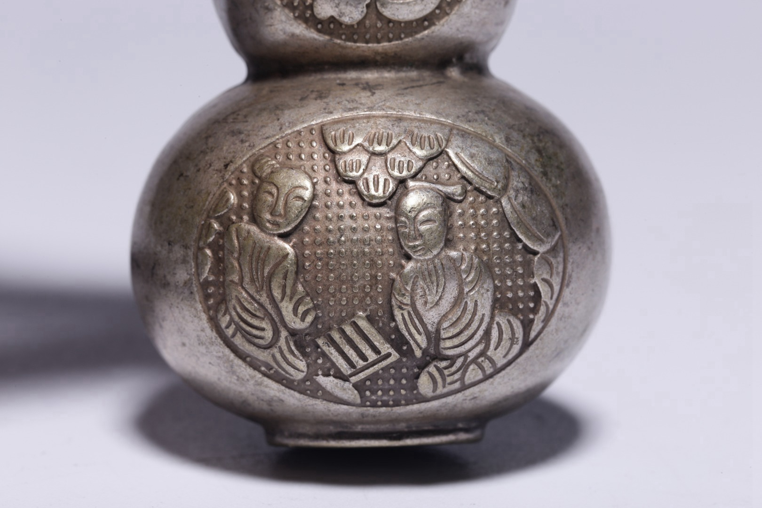 中国美術品　宝石入り煙斗「足銀」銘煙斗　骨董品　アンティーク商品 金沢資産家所蔵品① 足紋刻 銀製 煙草盆 816g 喫煙具 中国古玩