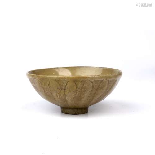 Small Longquan ware celadon footed bowl Chinese, Song dynast...