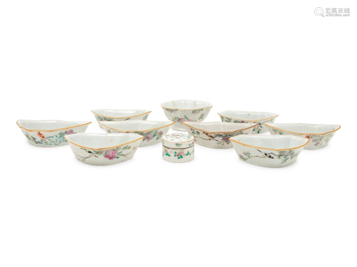 10 Chinese Famille Rose Porcelain Articles