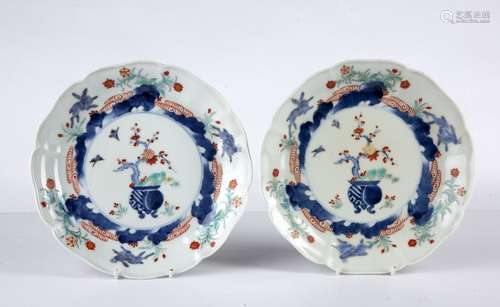 Pair of Kakiemon plates Japanese the centres decorated with ...