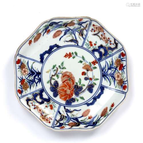 Imari octagonal saucer Japanese, 18th Century decorated with...