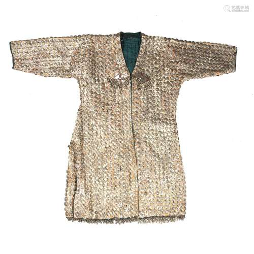 Coat with stamped metal medallions Turkoman with two diamond...