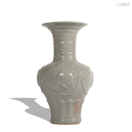 A Long quan kiln vase