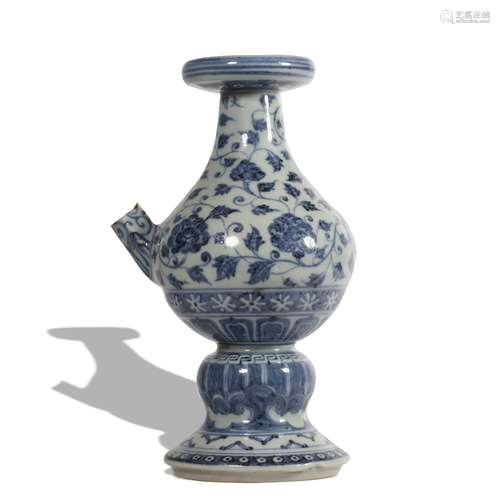 A blue and white 'floral' vase