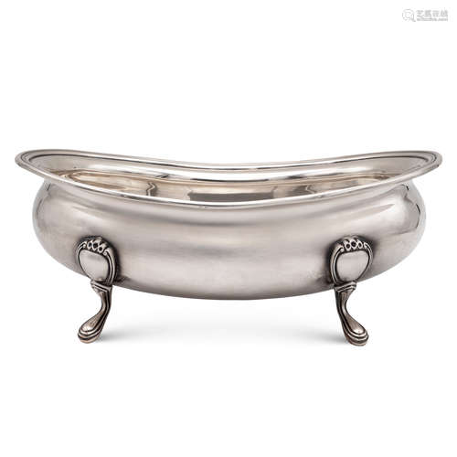 silver centerpiece Italy, 20th century weight 591 gr