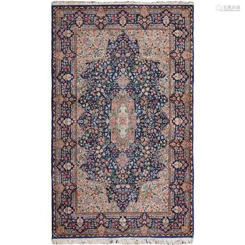 Oriental carpet 20th century 239x149 cm.