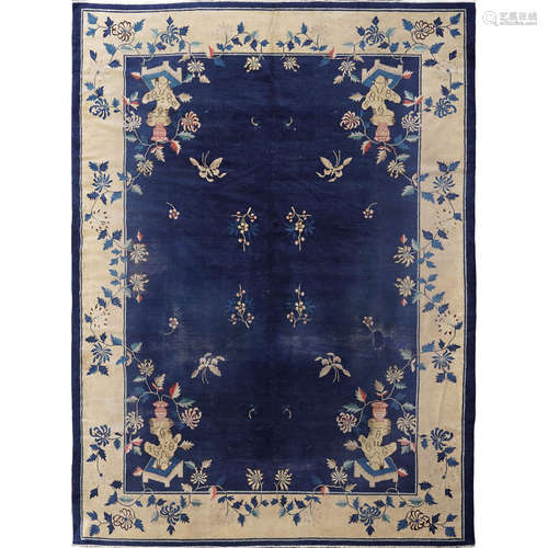 Pechino carpet China, early XX sec. 350x280 cm.