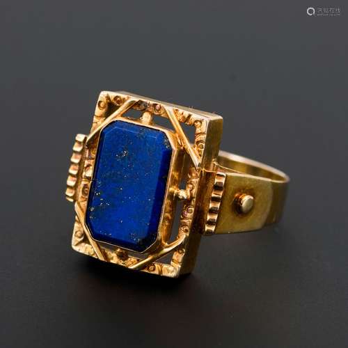 Ring mit Lapislazuli