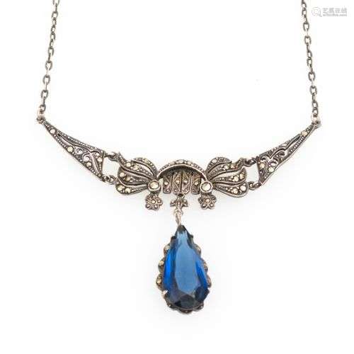 Collier mit Markasiten und blauer Imitation