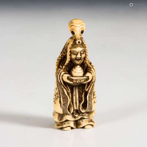 Elfenbein - Netsuke Mann mit Tintenfisch auf dem Kopf