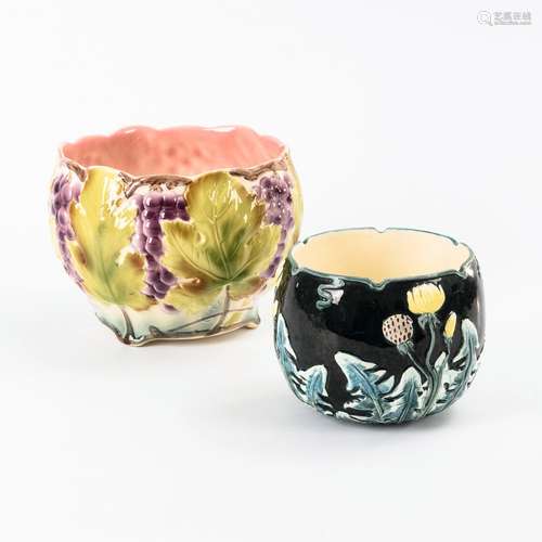 2 Jugendstil-Blumencachepots