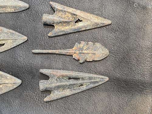 Bronze Arrow Heads 20 Pieces