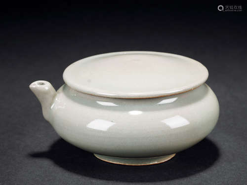明  青瓷茶壶