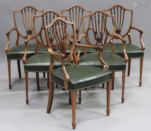 A set of six 20th century Hepplewhite style mahogany dining ...