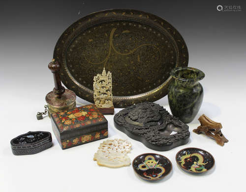 A group of Middle and Far Eastern collectors' items, includi...