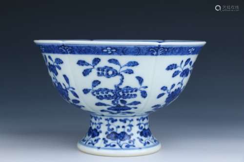 Blue-and-white Stem Bowl