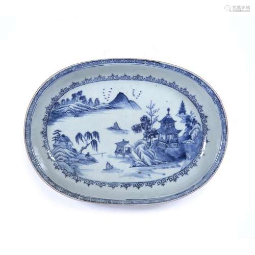 Oval blue and white dish Chinese, circa 1800 decorated to th...
