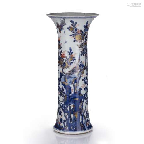 Imari tall beaker vase Chinese, 18th Century decorated to th...