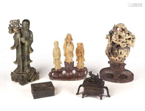 Group of pieces Chinese including a small bronze censer, 11c...