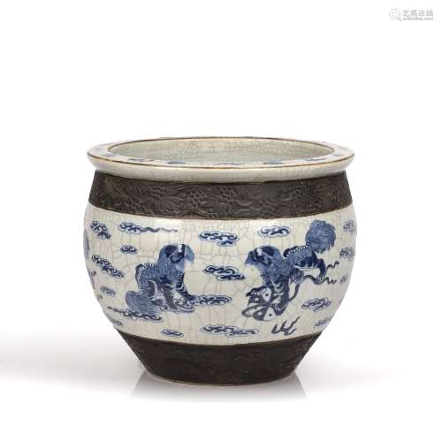 Canton blue and white jardiniere Chinese, 19th Century decor...