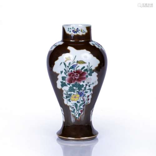 Cafe-au-lait glazed vase Chinese, 18th Century decorated wit...