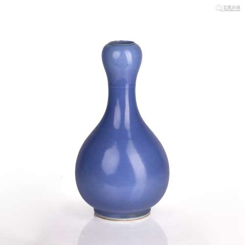 Pear shaped bottle vase Chinese, 19th Century with waisted g...