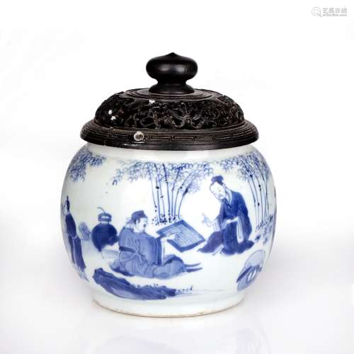 Blue and white jar Chinese, Kangxi period decorated to the e...