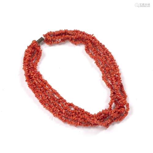 Coral necklace formed as five strands, with a screw clasp