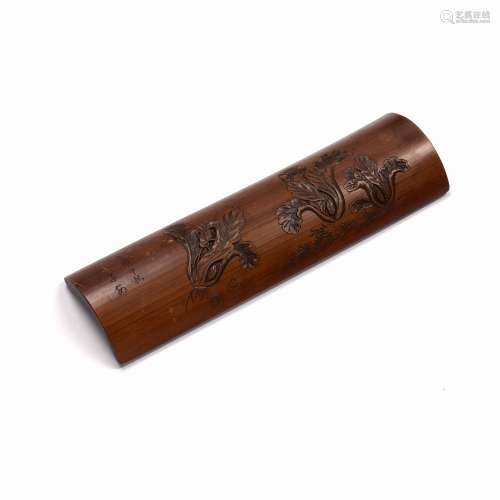 Bamboo wrist rest Chinese carved to the exterior depicting v...