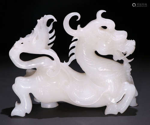 HETIAN JADE CARVED QILIN BEAST PENDANT