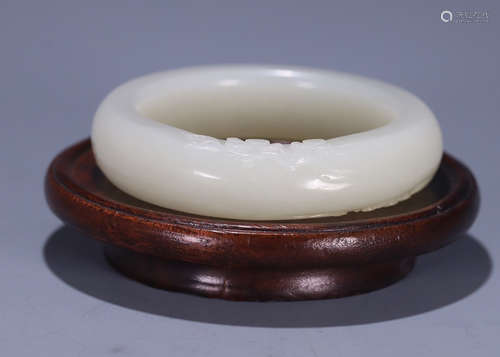 HETIAN JADE CARVED BANGLE