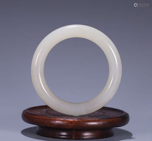 HETIAN JADE CARVED BANGLE