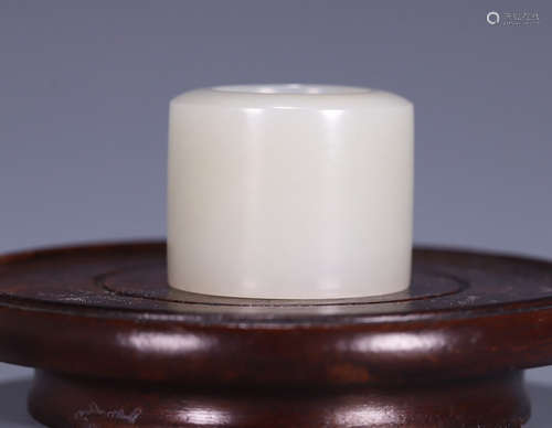 HETIAN JADE CARVED RING