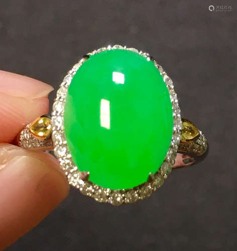 ICY GREEN JADEITE RING