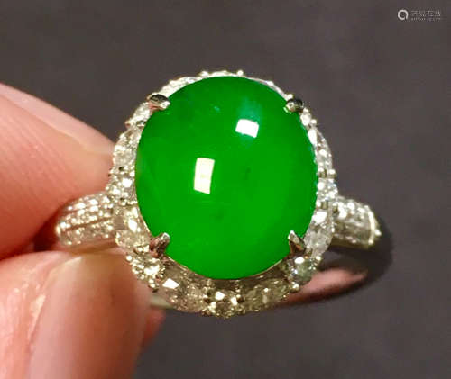 ICY GREEN JADEITE RING